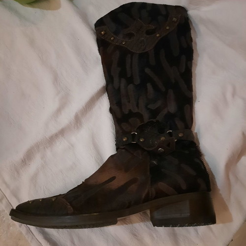 Irma Bass Italy Pony leather women's boots like new, size 38.5