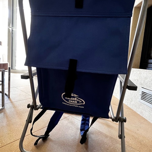 WearEver children's beach chair like new, blue, metal frame