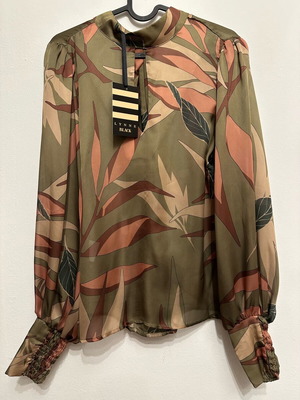 Lynne satin blouse with bow, size M, beige and green
