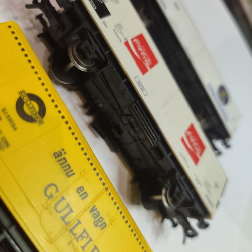 Fleischmann HO commercial train wagons, set of 4