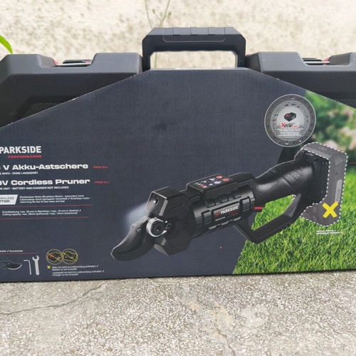 Parkside Performance 20V cordless branch pruner PPAAS 20-Li A1