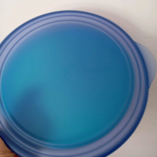 Tupperware Elegant Platter 1.5L used with scratches