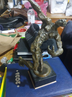 Скулптура Дисковол в отлично състояние