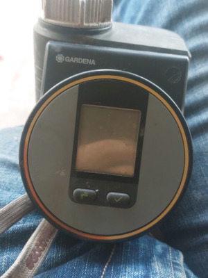 Προγραμματιστής ποτίσματος ελαφρώς μεταχειρισμένος