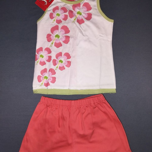 Chief girls' set new, size 4 years, coral color