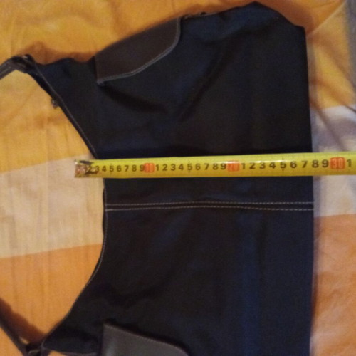 Shoulder bag new, black with 2 side pockets