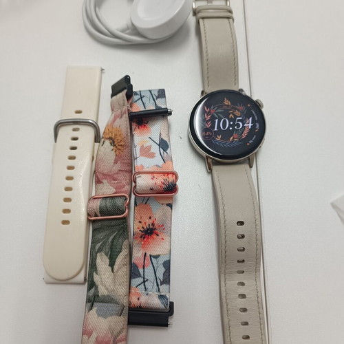Smart watches used, excellent condition