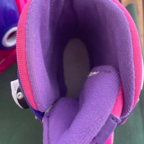 Rollers size 32 like new with adjustable wheel position