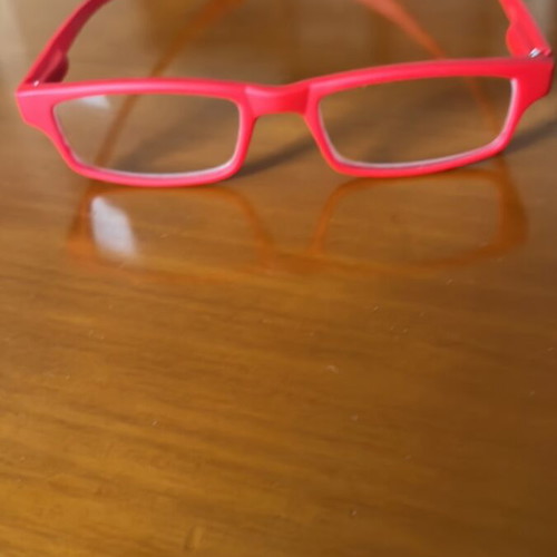 Presbyopia glasses 1.50 diopters like new, unisex, red