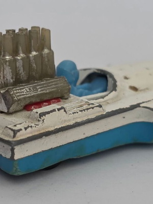 Matchbox Superfast No 5 Seafire Boat with blue driver