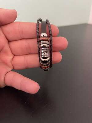 Hand bracelet