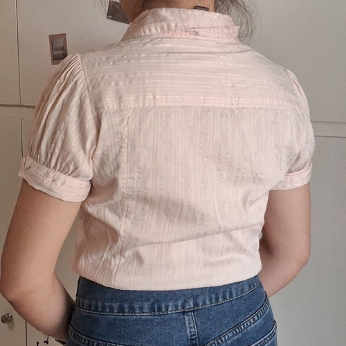 Mango women's short-sleeve shirt like new, size S, beige