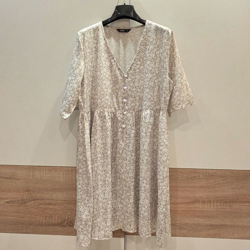 Hekka dress size L-XL like new, olive and white