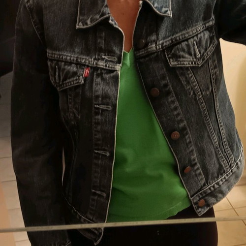 Levi's denim jacket like new, women's size S, blue
