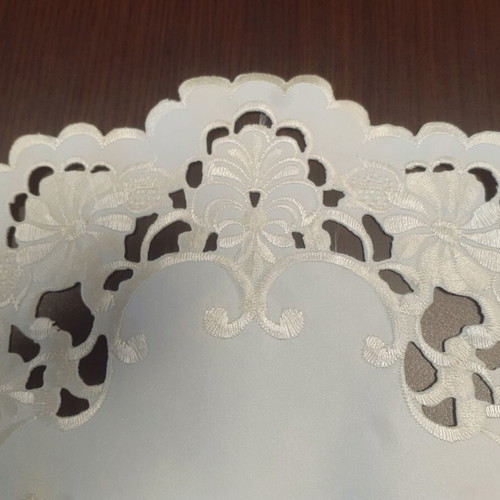 Oval table mats new, set of 2, ecru