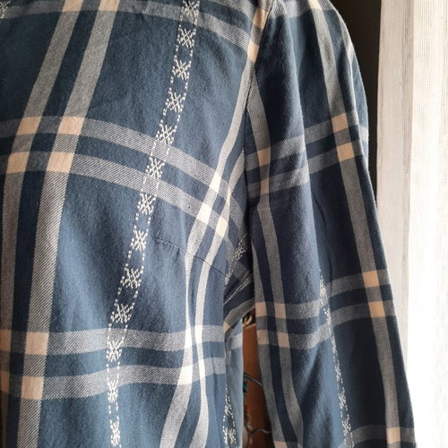 Women's blouse with long sleeve and back zipper used, size S