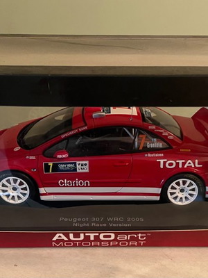 Peugeot 307 WCR 2005 Night Race Version 1:18 AUTOart new