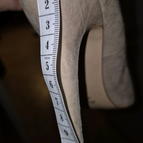 Toi & Moi nude pump size 37 like new