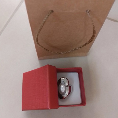Ring new silver with box