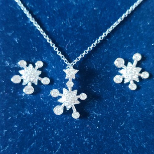 Swarovski necklace and earrings set new