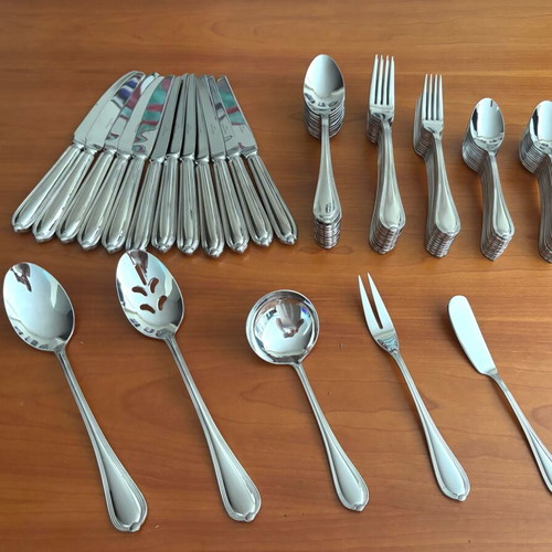 Villeroy & Boch Cutlery Set 77 Pieces Stainless Steel 18/10 Like New