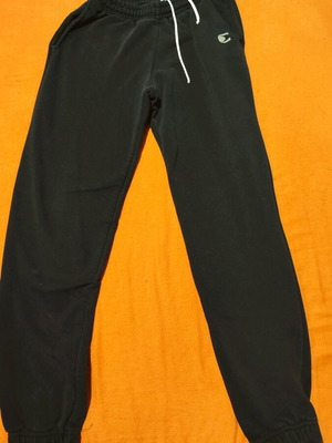 Sweatpants used for 14 years old, black with elastic cuffs