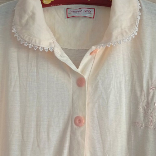 Nightgown with long sleeves used, peach color, size Large