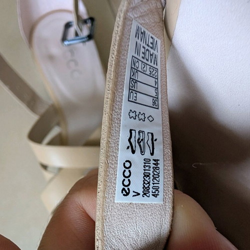 Ecco women's leather sandals like new, beige, size 36