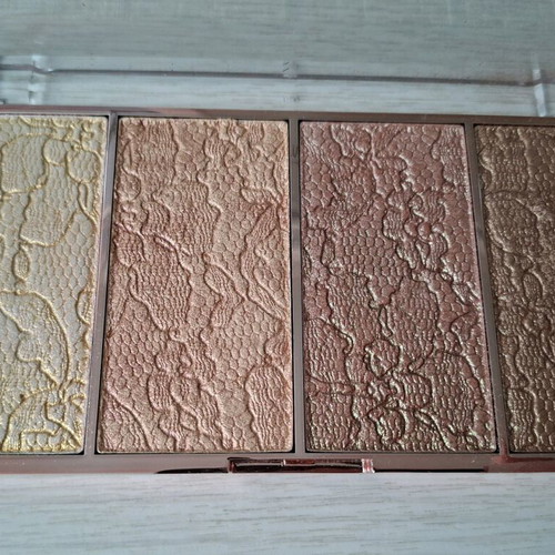 Revolution Vintage Lace Intense Metallic Cream Powder Highlighter like new