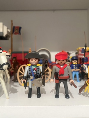 Playmobil Northern and Southern figures with cannon