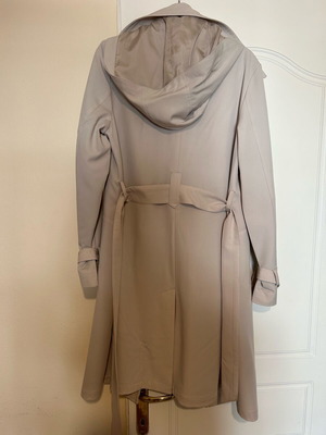 Centigrade trench coat new with hood size M