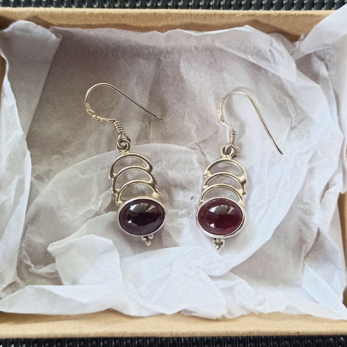 Silver Small Dangle Earrings with Garnet New