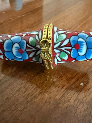 Collectible jewelry box like new, ceramic