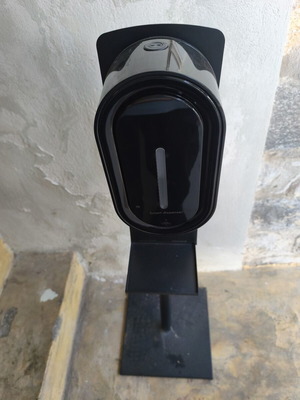 Smart dispenser διανομέας απολυμαντικού υγρού ή σαπουνιού