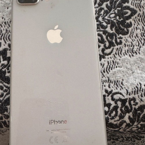 Iphone 8 Plus used with cracked front glass, 64GB, silver