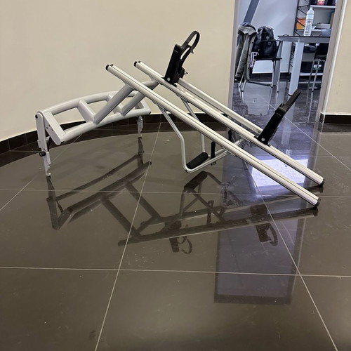 BMW Z4 ski/snowboard rack used in excellent condition