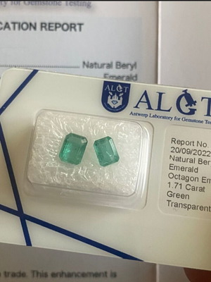 Emerald gemstones 1.71 ct natural octagon cut