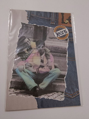 Πακέτο αλληλογραφίας καινούργιο με 8 κόλλες και 4 φακέλους