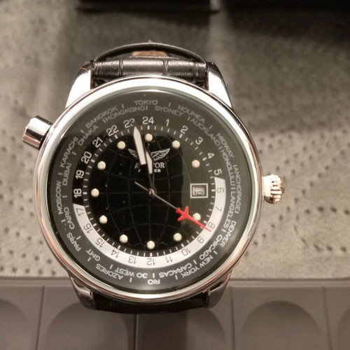 Aviator watch series brand new with box