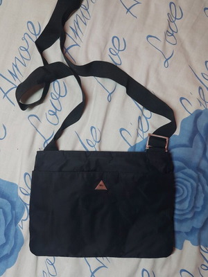 Katana shoulder bag like new, black and silver