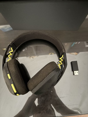 Logitech G435 Lightspeed wireless headphones