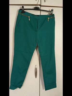 Zara pants with gold zipper, like new, green, size S