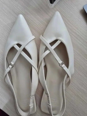 ASOS Σανδάλια με λουράκι, off-white, μέγεθος 39, καινούργια