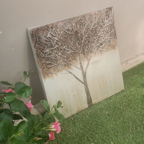 Canvas painting with tree theme used