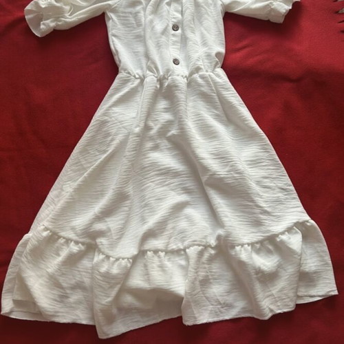 White dress like new, ideal for summer and spring