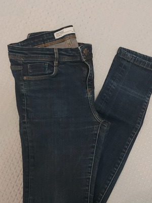 Zara skinny jeans size 36 used in good condition