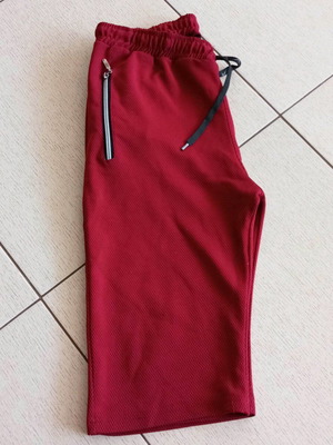 Βερμούδα για αγόρια μεταχειρισμένη, μέγεθος 14 ετών, μπορντό