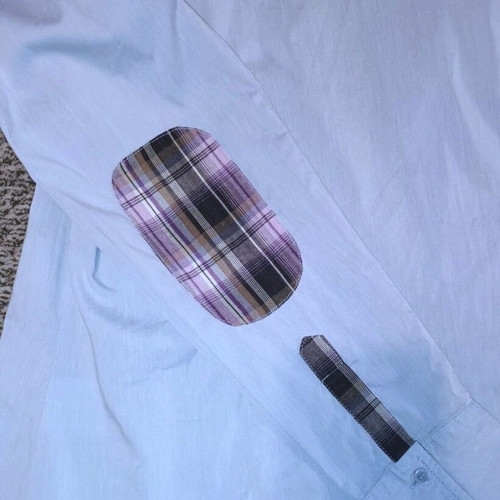 Julia Bergovich women's shirt used, blue with checkered details, size 38