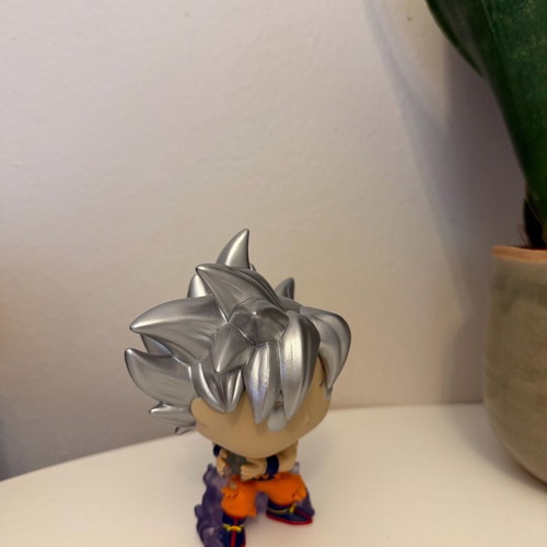 Funko Pop! Goku (Ultra Instinct) from Dragon Ball Super like new