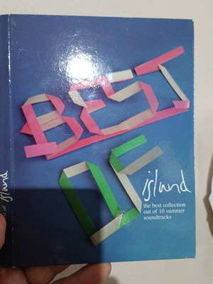 Best Of Island CD σαν καινούργιο συλλογή από 10 καλοκαιρινά τραγούδια